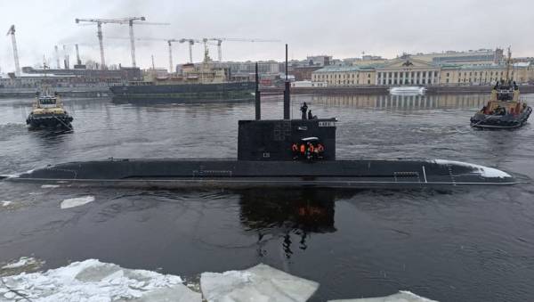 Новий підводний човен "Малоярославець" проєкту "Лада" заклали в Росії 6 Російський дизель-електричний підводний човен «Великие Луки»