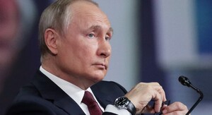 Путін хоче посилити удари по Україні, бо вважає переговори безрезультатними – Bloomberg