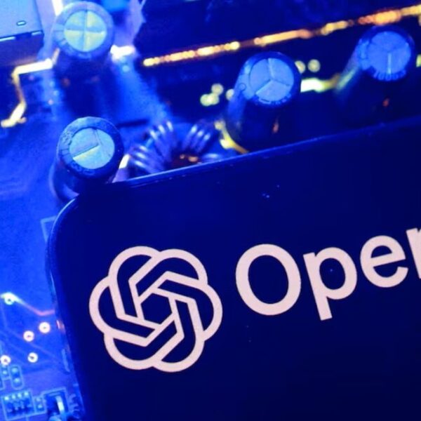 Рій ШІ OpenAI захопив сайт і перетворив його на центр&hellip;