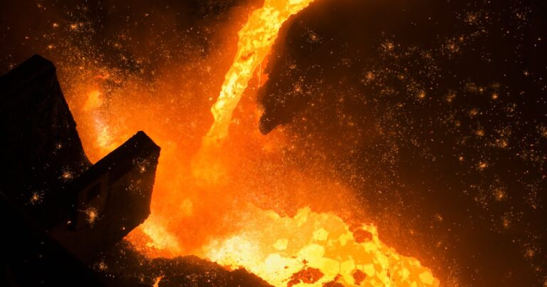 Російська агресія зупинила українську сталеливарну галузь 3