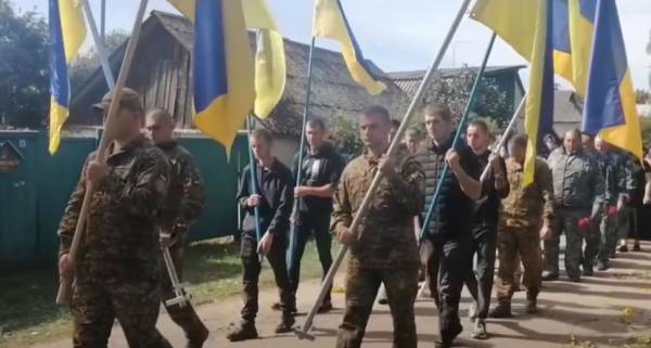 Чернігівщина провела в останню путь нацгвардійця, що загинув, захищаючи Україну 5