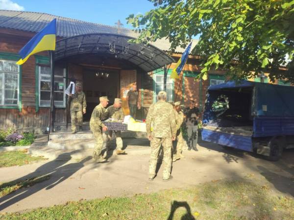 На Чернігівщині в останню путь провели ветерана, чиє життя обірвалося раптово 7