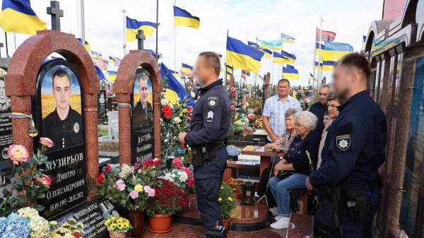 Поліцейському Дмитру Музирьову сьогодні виповнився б 31 рік 15 Поліцейському Дмитру Музирьову сьогодні виповнився б 31 рік 8