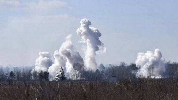 Росія вдарила по Чернігівщині: 21 вибух прогримів у двох селах