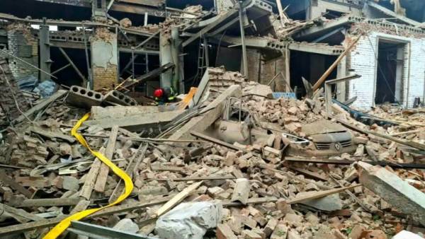 Прилуки в жалобі: місто прощається з жертвами ворожої атаки 12