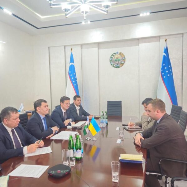 Україна та Узбекистан поглиблюють співпрацю у фармацевтичній галузі