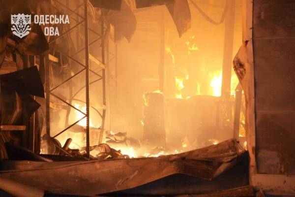 Росіяни вночі обстріляли Одещину