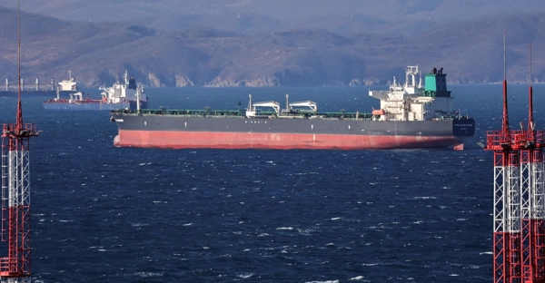 росія готова перенаправити нафту до Індії через конфлікт на Близькому Сході - Reuters