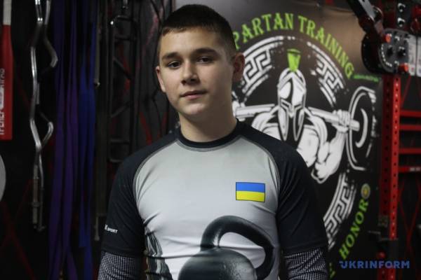 12-річний Василь Маєвський: Український юнак підкорює світові рекорди 12 12-річний Василь Маєвський: Український юнак підкорює світові рекорди 12