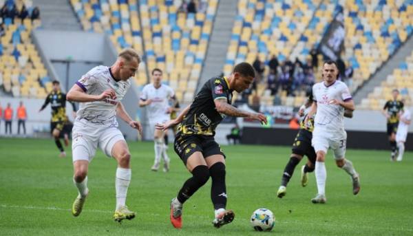 ЛНЗ Черкаси вирвав лідерство в УПЛ, здолавши «Рух» у видовищному матчі 2