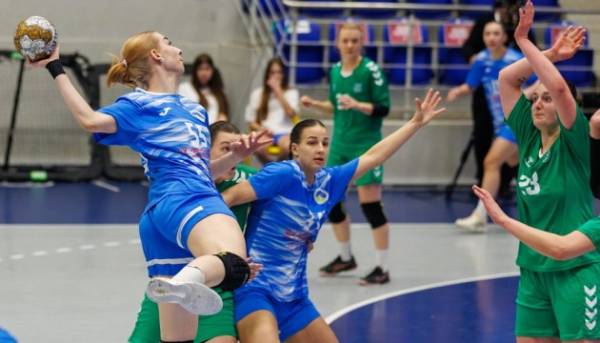 Українські гандболістки впевнено здобувають другу перемогу над Литвою у відборі на Євро-2026 2