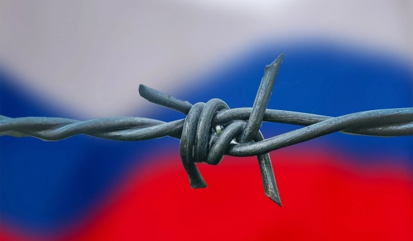 У рф заявили про загорання суховантажу в Азовському морі після збивання дронів