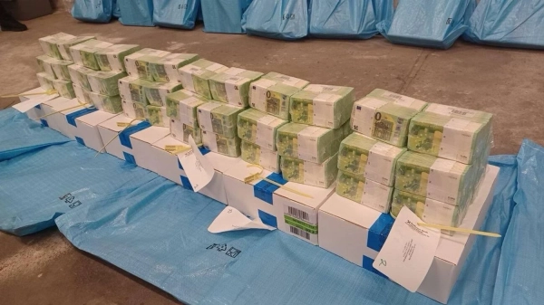 Угорщина затримала викрадачів інкасаторів: кадри порятунку та вилучених коштів у Будапешті 8