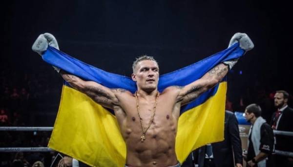 Чисора: Я передбачив суперзірковий злет Усика ще тоді 2