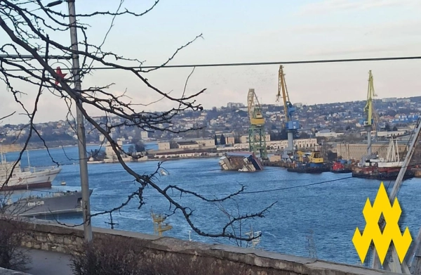 "АТЕШ" викрив переміщення бойових катерів ЧФ РФ углиб Севастополя 10