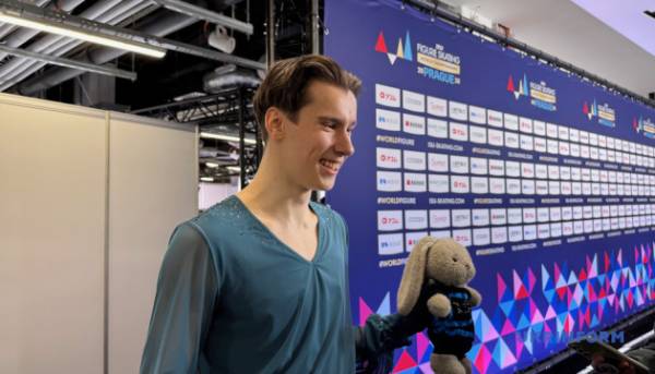 Український фігурист Марсак здобув історичну путівку на ЧС: вперше в кар'єрі виступатиме у довільній програмі 8