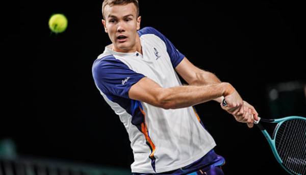 Віталій Сачко пробився до півфіналу турніру ATP в Неаполі 2