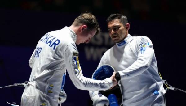 Фехтувальник Роман Свічкар здобув "золото" Кубка світу, тріумфуючи на змаганнях зі шпаги 2