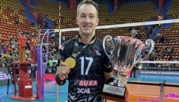 Волейбольний тріумф: Плотницький запалив як MVP Ліги чемпіонів 2