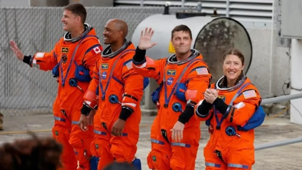 Як проходить політ Artemis II до Місяця